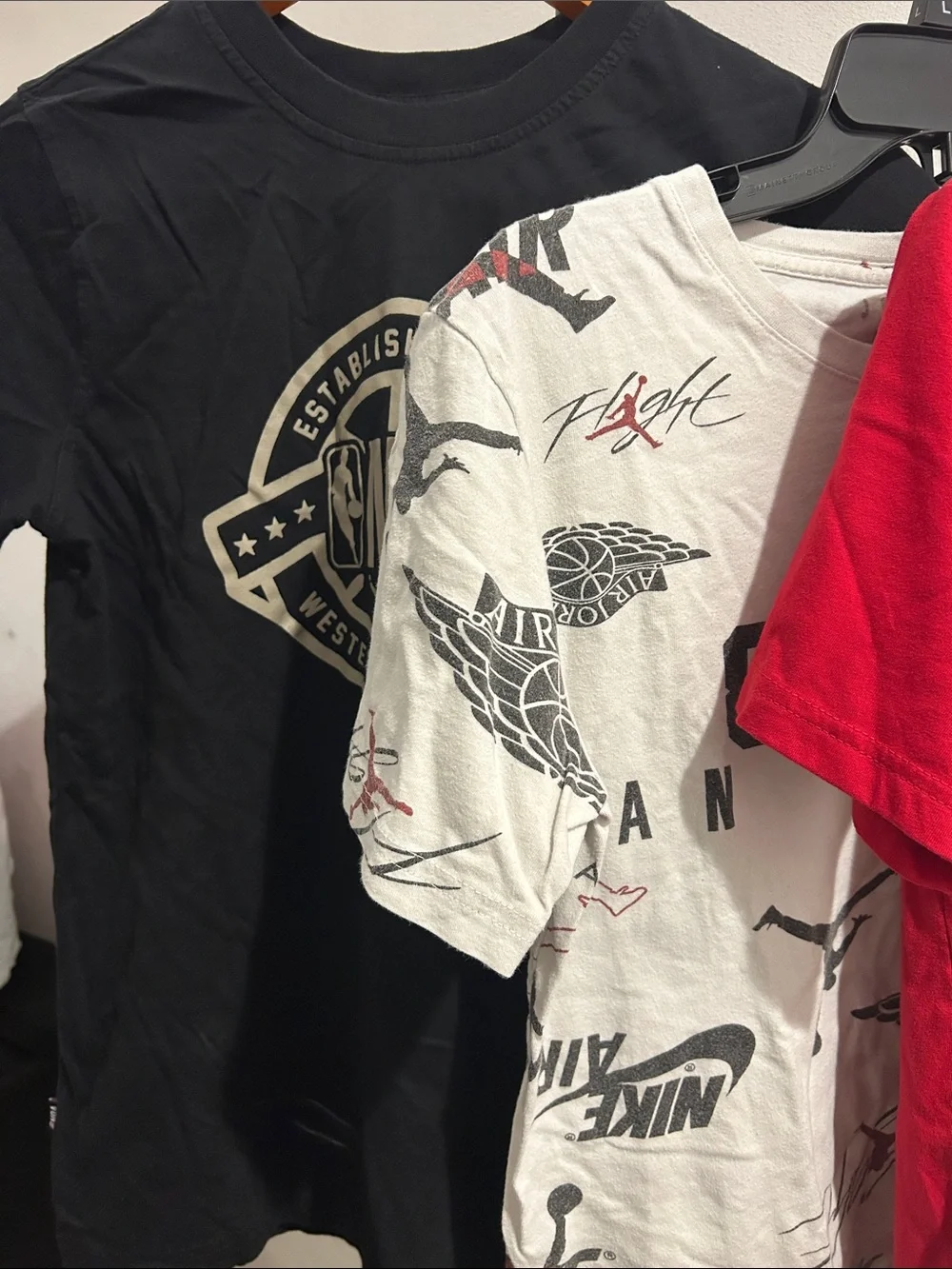 Nike🤩Jordan size 11-12 New andsome like New,black Graphic Short Sleeve Tee 6 pcs